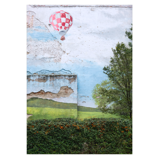 Budapest plakat med murkunst med en rød luftballon