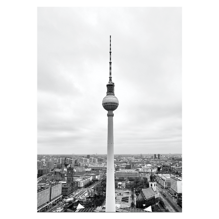 byplakat med panorama view over berlin, med fernsehturm i forgrunden