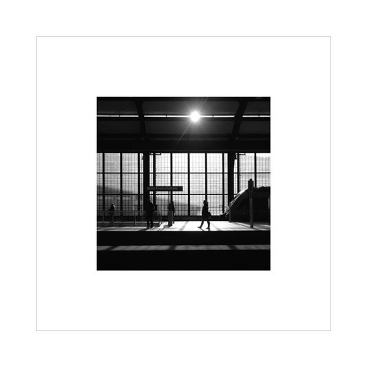 Kvadratisk sort-hvid fotokunst fra fotograferet iBerlin