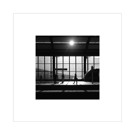 Kvadratisk sort-hvid fotokunst fra fotograferet iBerlin