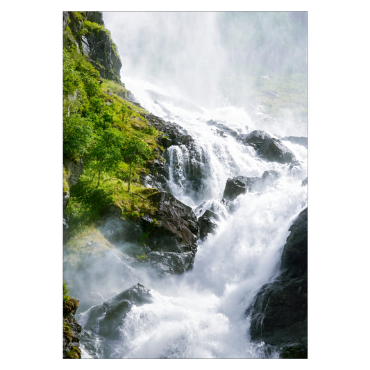 naturplakat med det norske vandfald Låtefossen