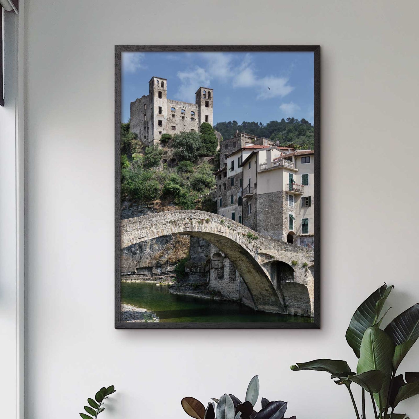 Italiensk poster med byen Dolceacqua