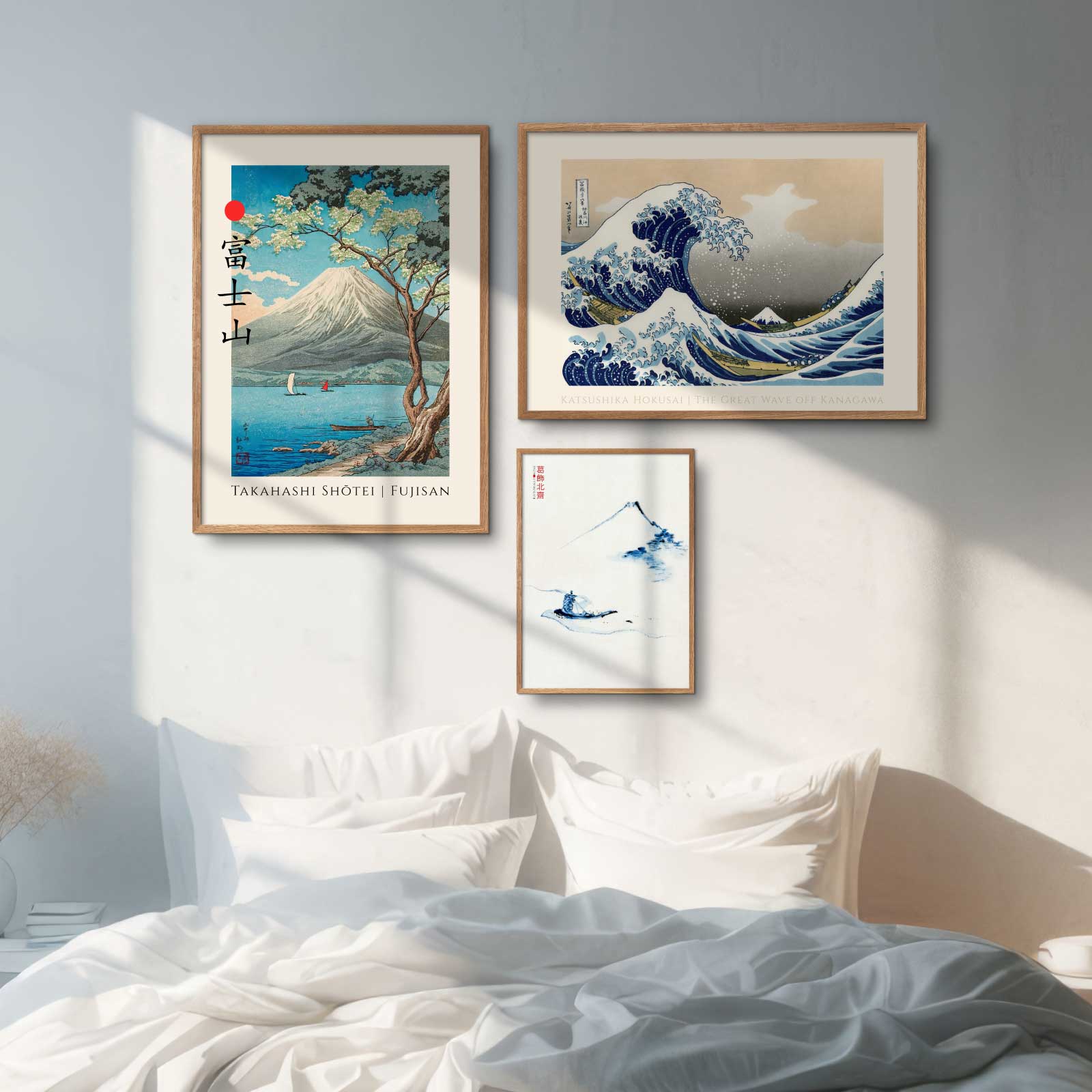 Japansk inspireret billedvæg med Hokusai og Shotei