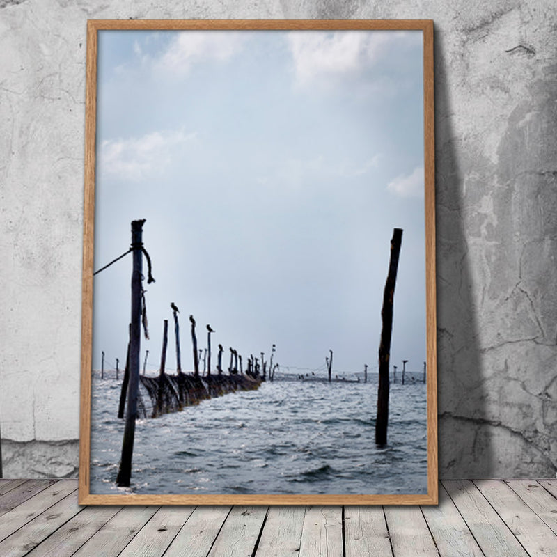 Natur plakat med dansk havmotiv med bundgarn og fiskeri ved kysten