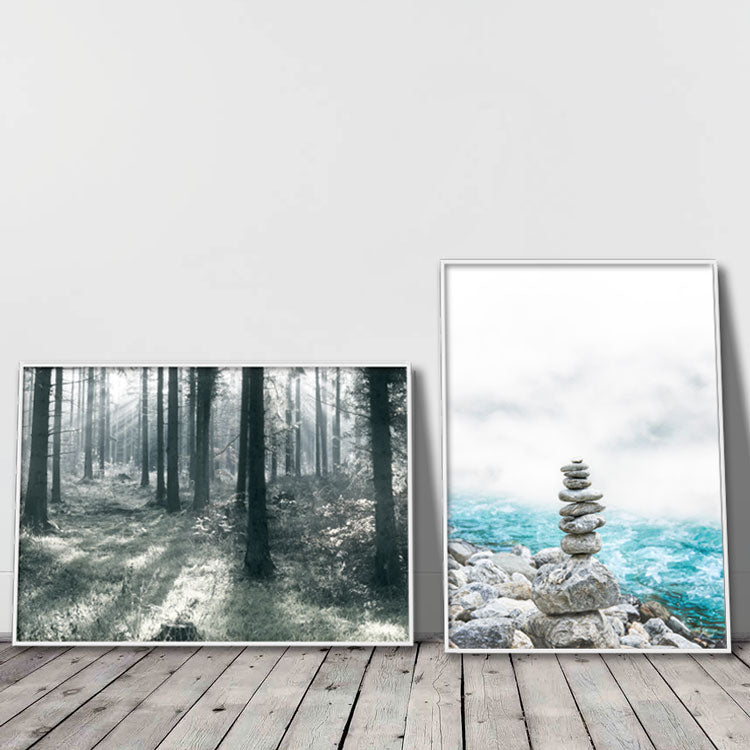 to mindfulness plakater med skov småsten og vand 