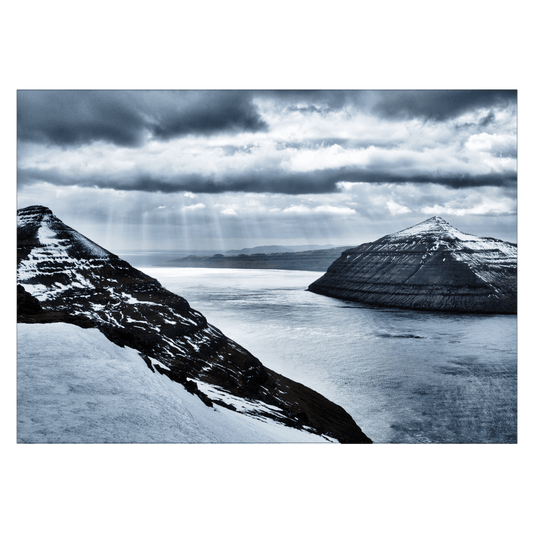 plakat fra færøerne med udsigten fra klakkur